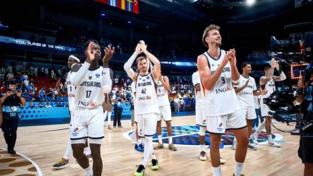 德国战车只差两胜封神!欧洲篮坛即将诞生新王朝?