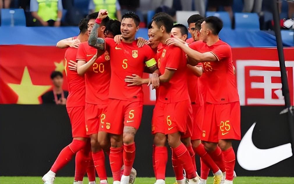 Bwin-好消息!重庆铜梁龙可能首次为国足输送两位新国脚,以官宣为准